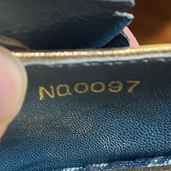 Authentic Vintage Louis Vuitton Denim Floral Kitten Heels - Picture 9 of 10